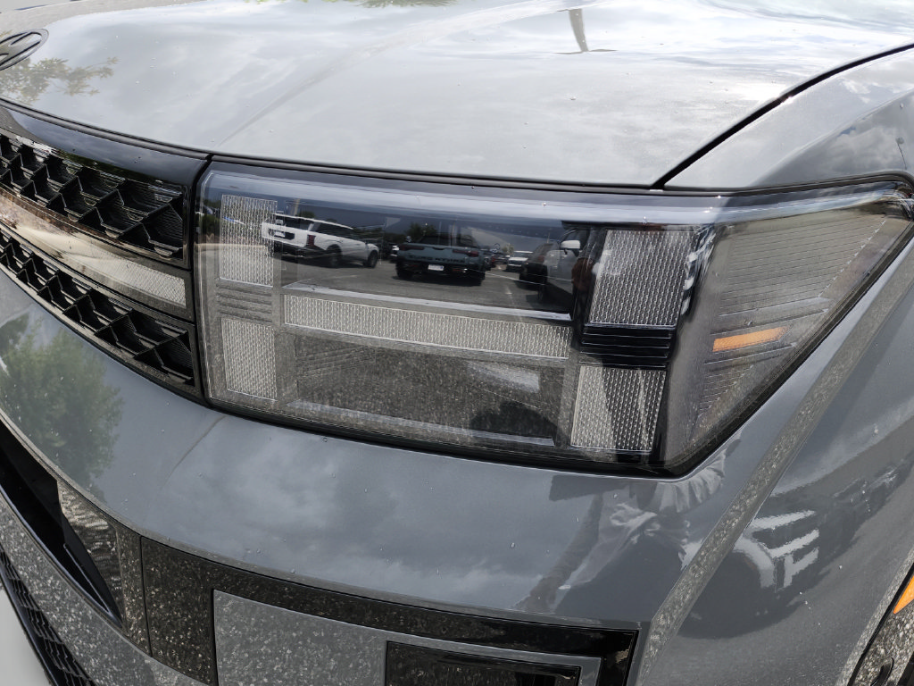 New 2027 Hyundai Santa Fe Calligraphy FWD image 13