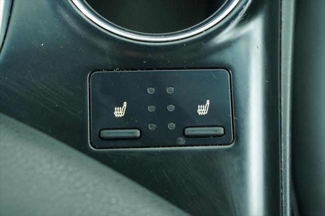 Used 2018 Toyota Camry XSE FWD image 43