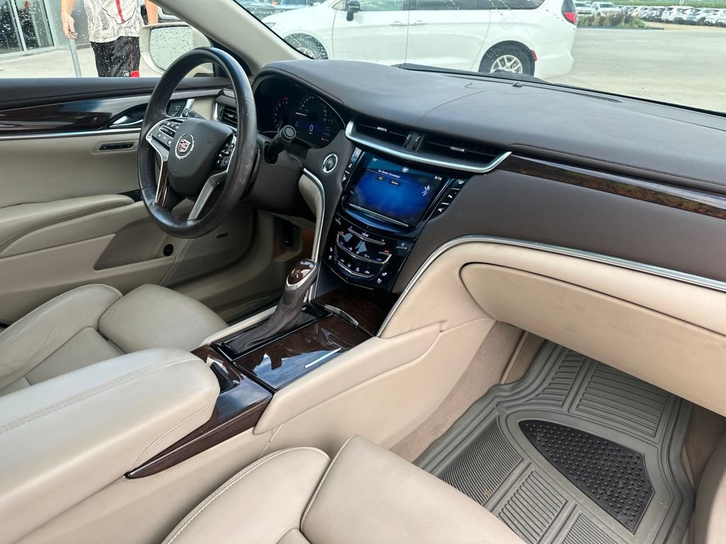 Used 2014 Cadillac XTS Luxury w/ Driver Awareness Package FWD image 29