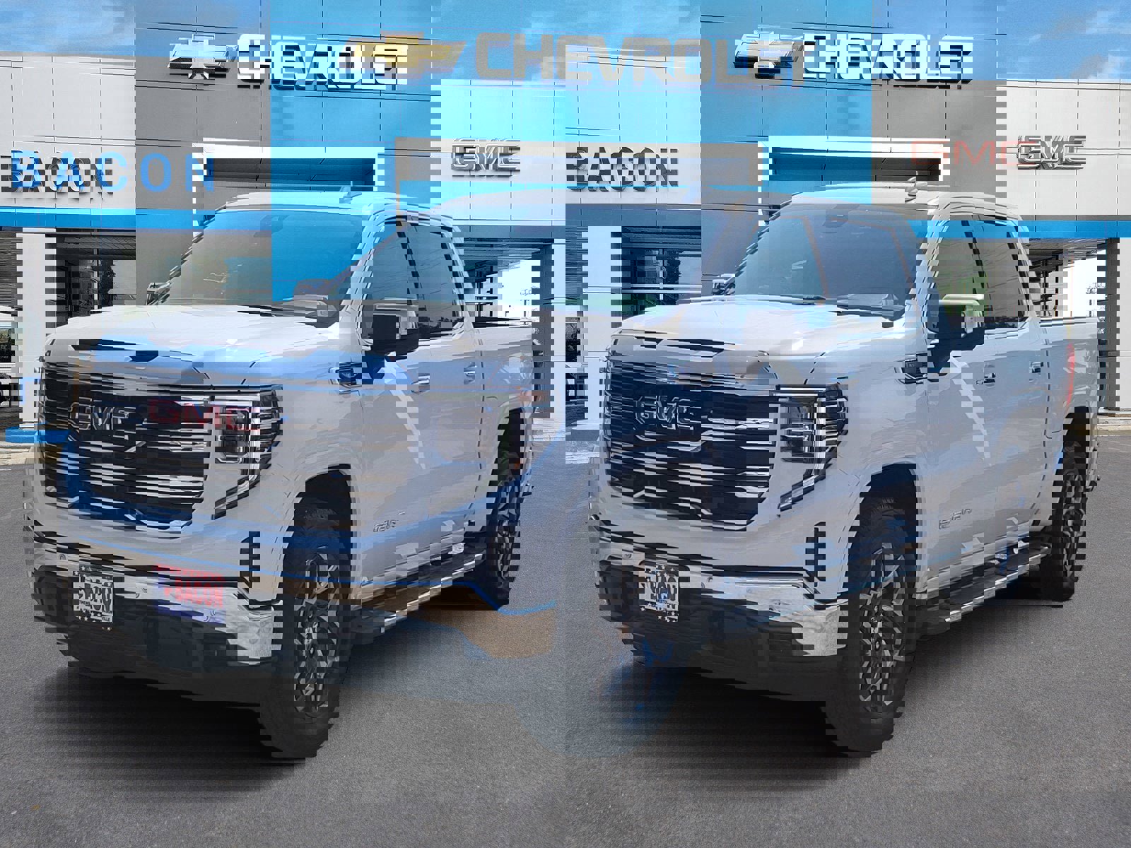 New 2026 GMC Sierra 1500 SLT image 1
