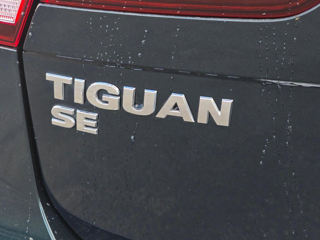 Used 2019 Volkswagen Tiguan SE w/ 3rd Row Seat Package image 35