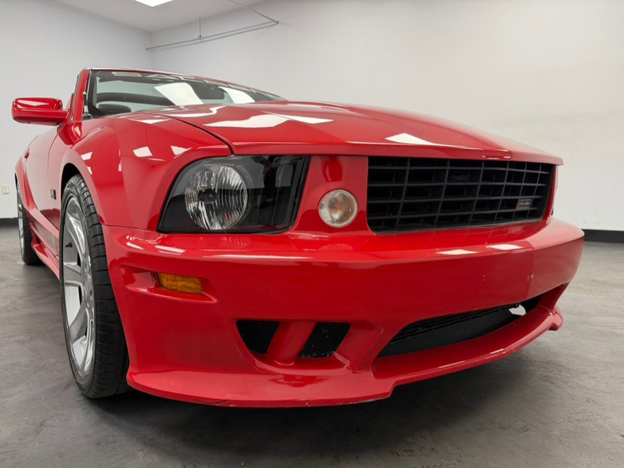 Used 2005 Ford Mustang GT Premium RWD image 29