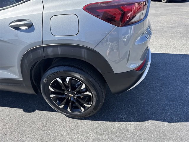 Used 2023 Chevrolet TrailBlazer LT w/ Convenience Package image 7