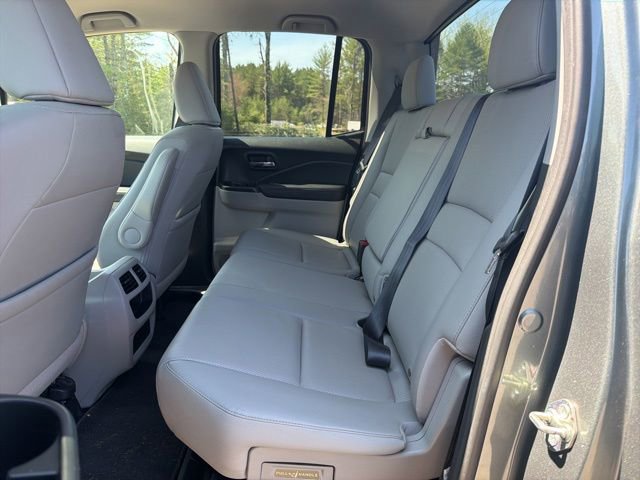 Used 2017 Honda Ridgeline RTL-T image 10