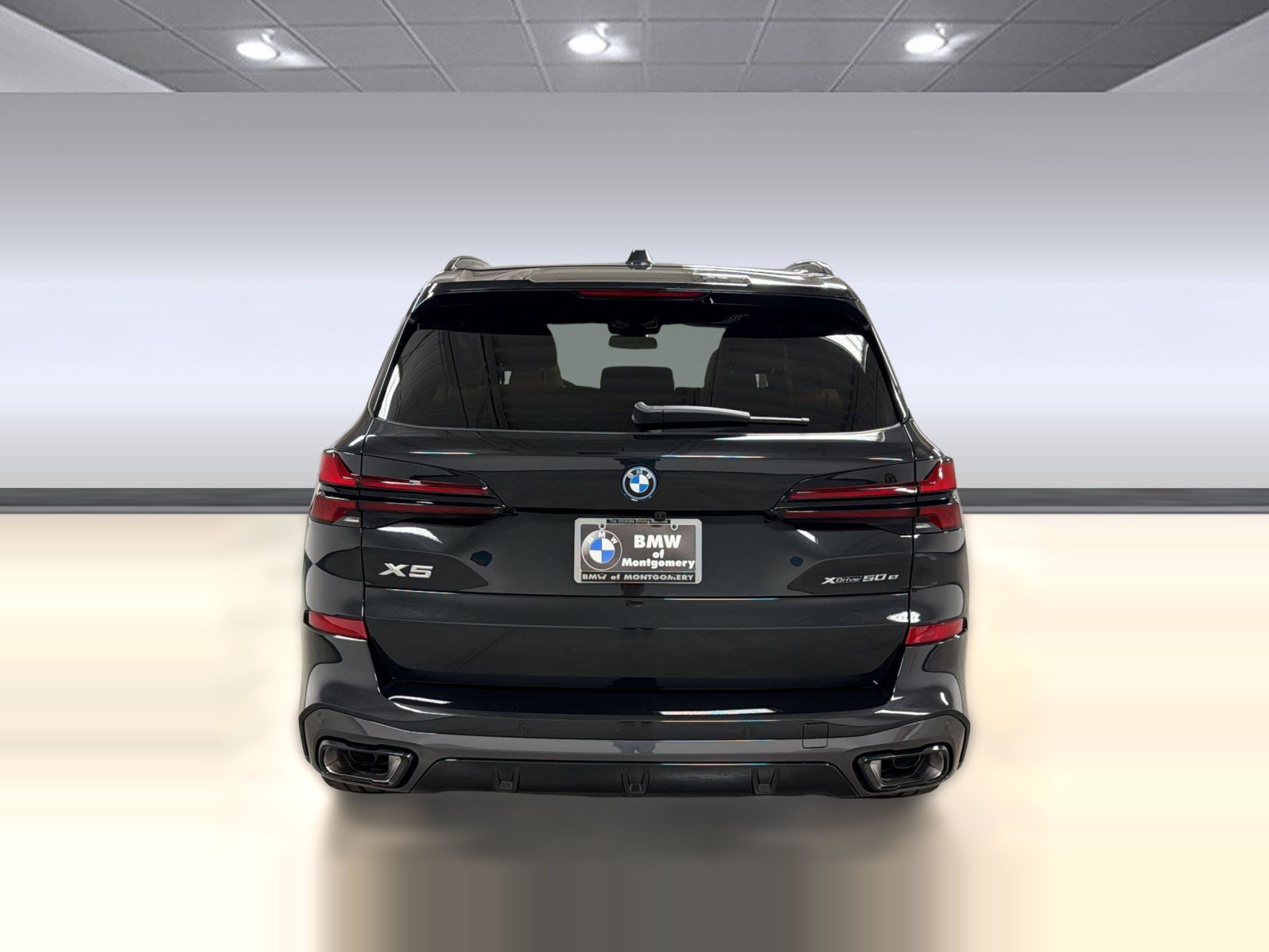 New 2026 BMW X5 xDrive50e w/ M Sport Package AWD/4WD image 9