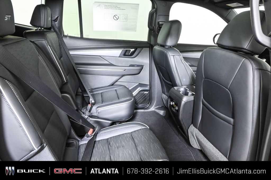 New 2026 Buick Enclave Sport Touring w/ Power Package FWD image 25