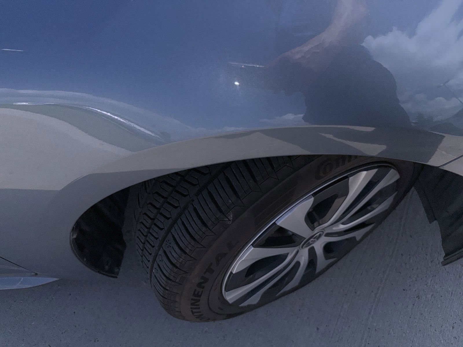 Used 2022 Toyota Corolla LE FWD image 5