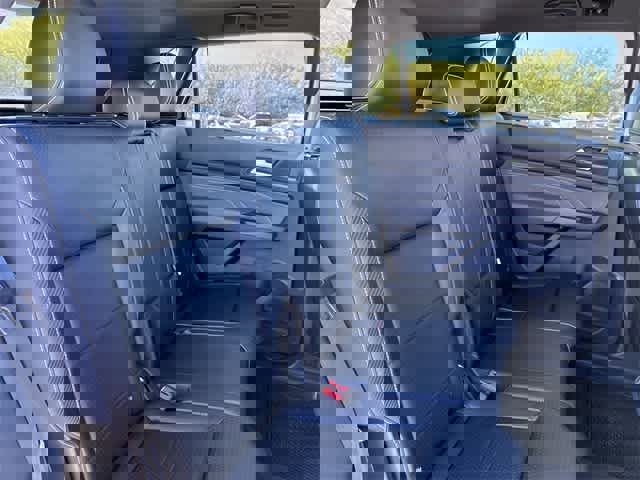 Used 2023 Volkswagen Atlas Cross Sport SEL R-Line image 22