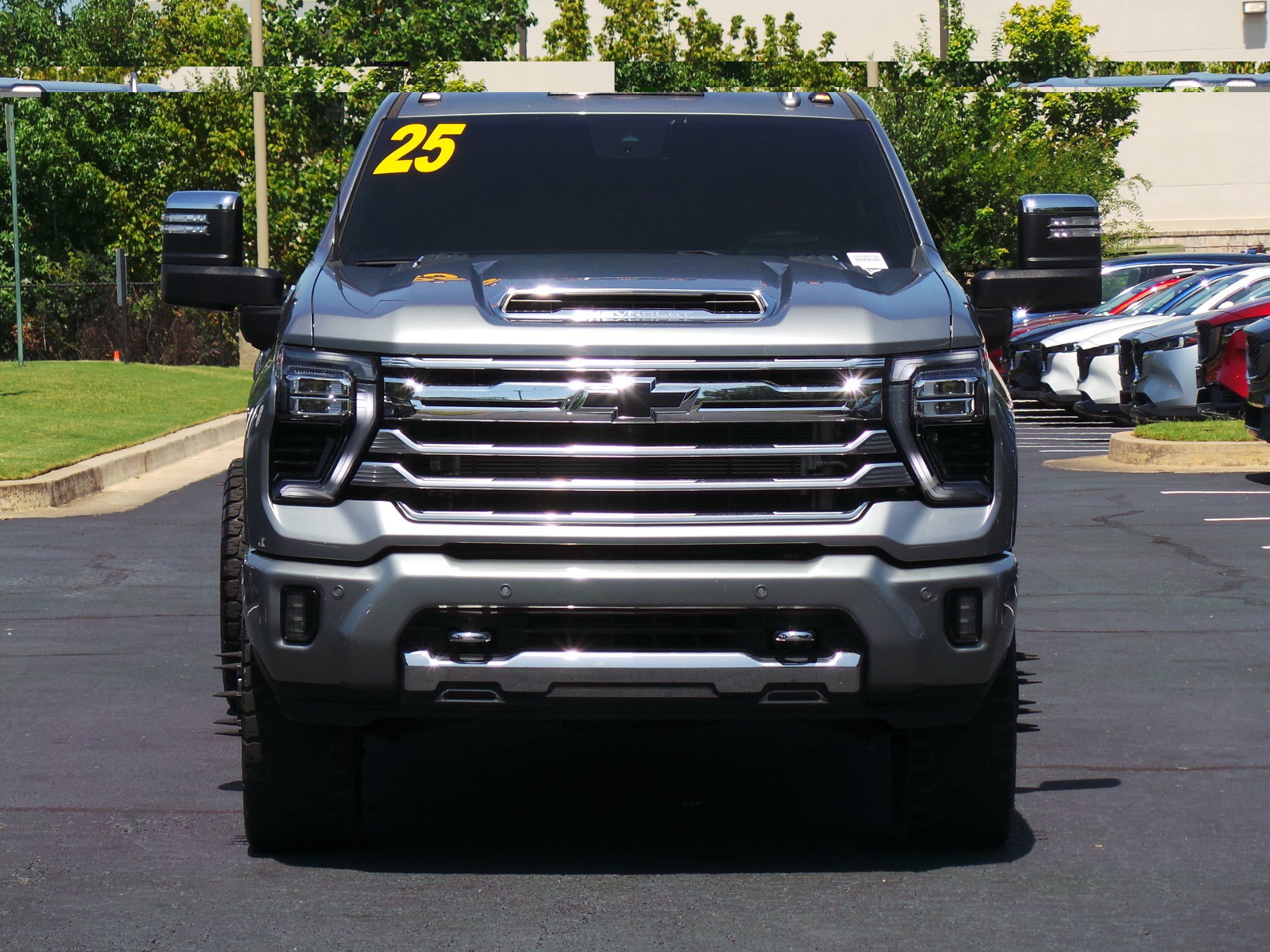 Used 2025 Chevrolet Silverado 3500 High Country w/ High Country Premium Package AWD/4WD image 25