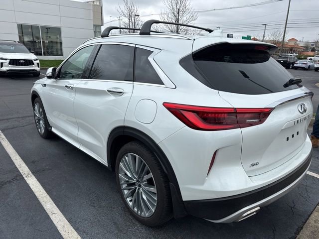 Used 2023 INFINITI QX50 Sensory image 9