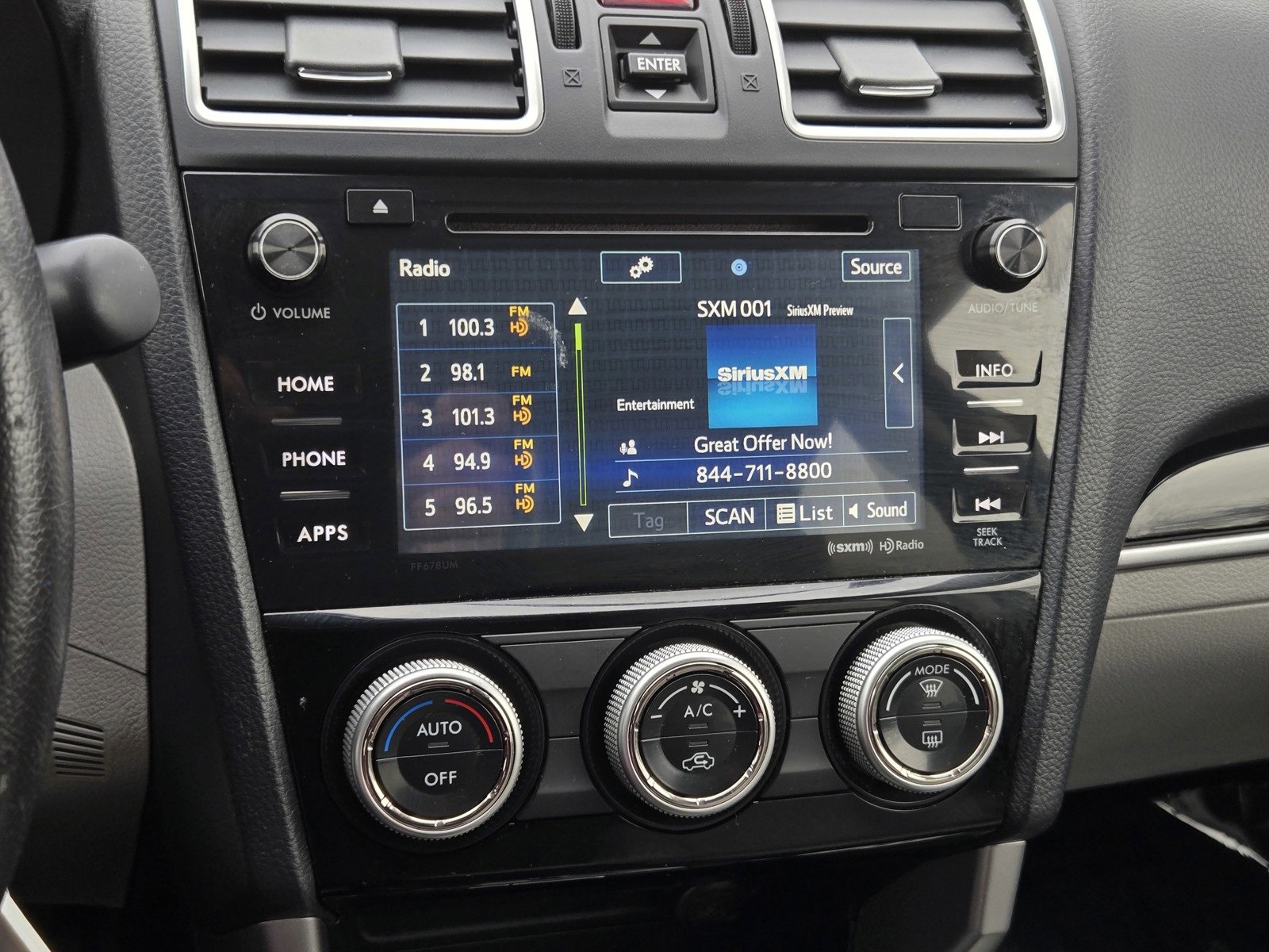 Used 2017 Subaru Forester 2.5i Limited image 14