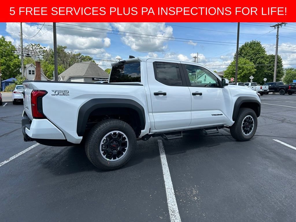 Used 2026 Toyota Tacoma TRD Off-Road AWD/4WD image 4
