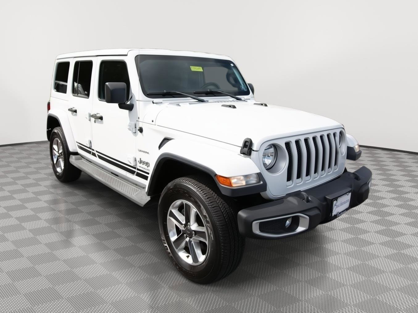 Used 2020 Jeep Wrangler Unlimited Sahara image 25