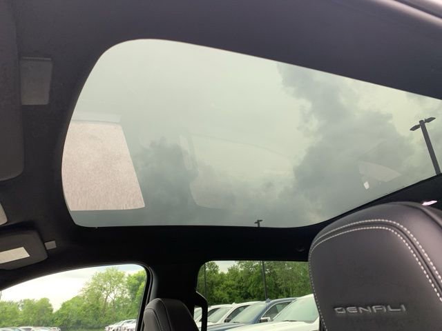 New 2025 GMC Sierra EV Denali image 13