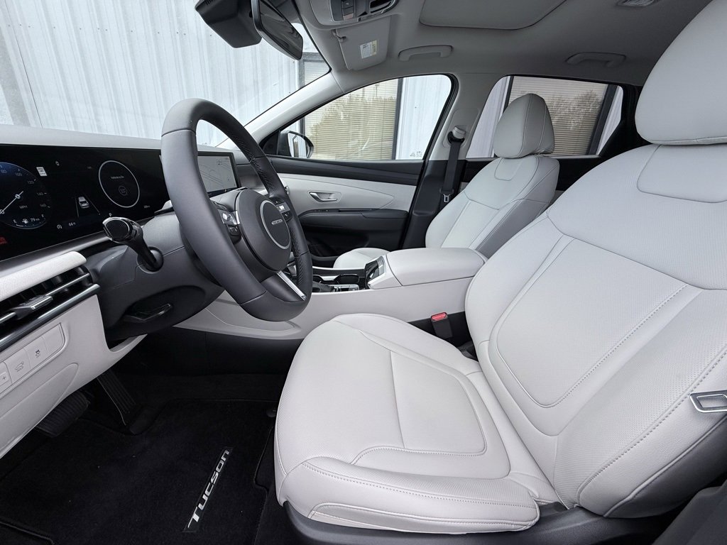 New 2025 Hyundai Tucson SEL image 10