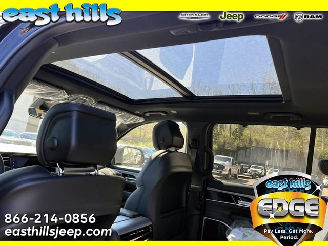 New 2026 Jeep Grand Wagoneer Limited AWD/4WD image 5
