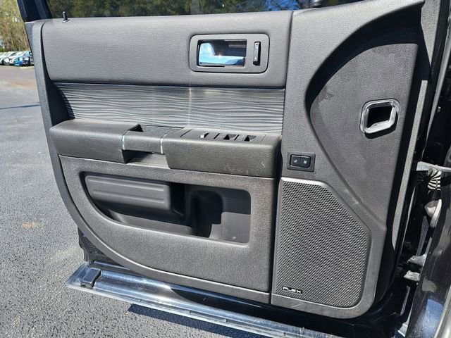 Used 2019 Ford Flex SE image 31