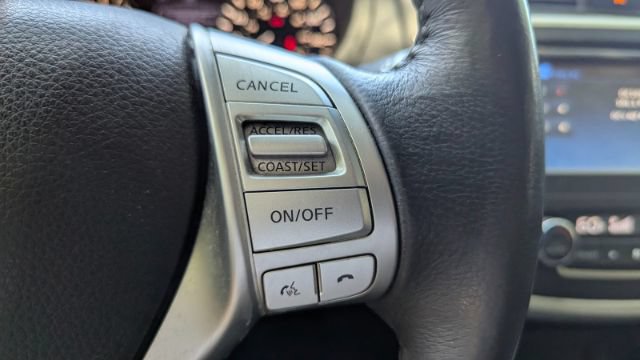 Used 2017 Nissan Altima 2.5 SV w/ Convenience Package FWD image 26