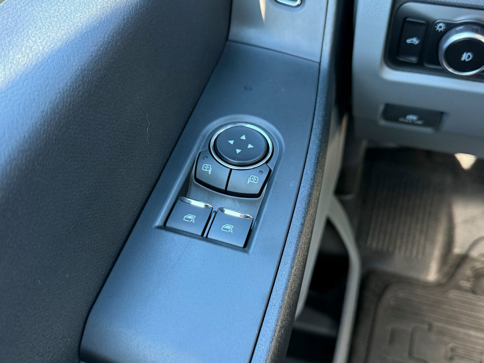 New 2025 Ford F250 XL w/ 360-Degree Camera Package image 23