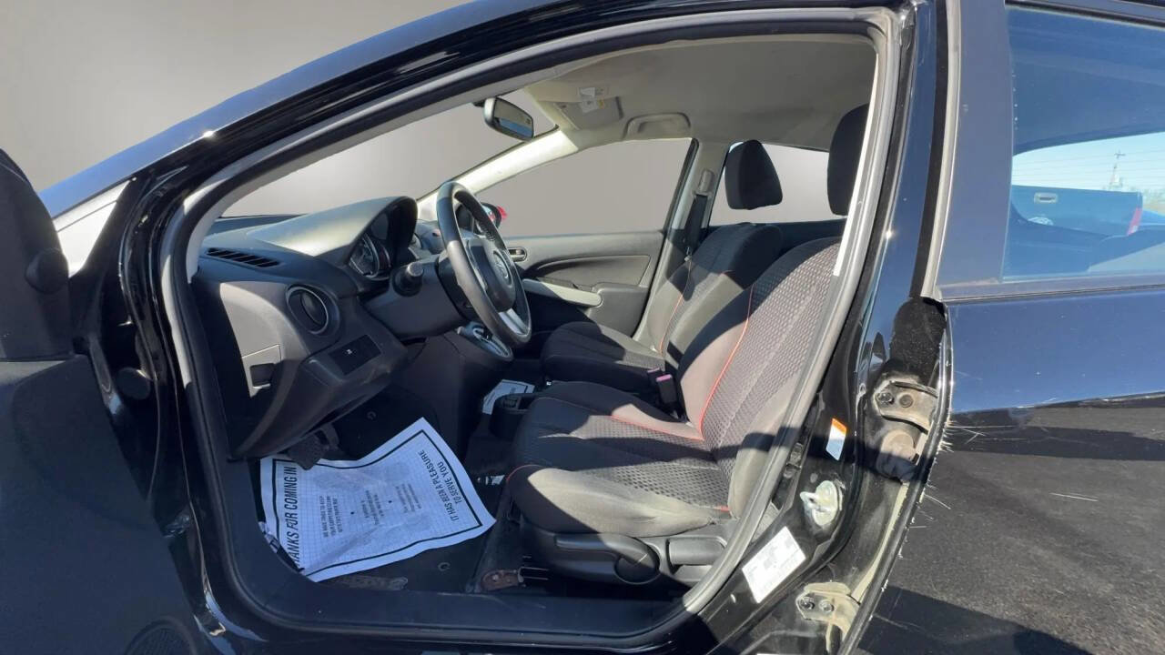 Used 2011 MAZDA MAZDA2 Touring image 14
