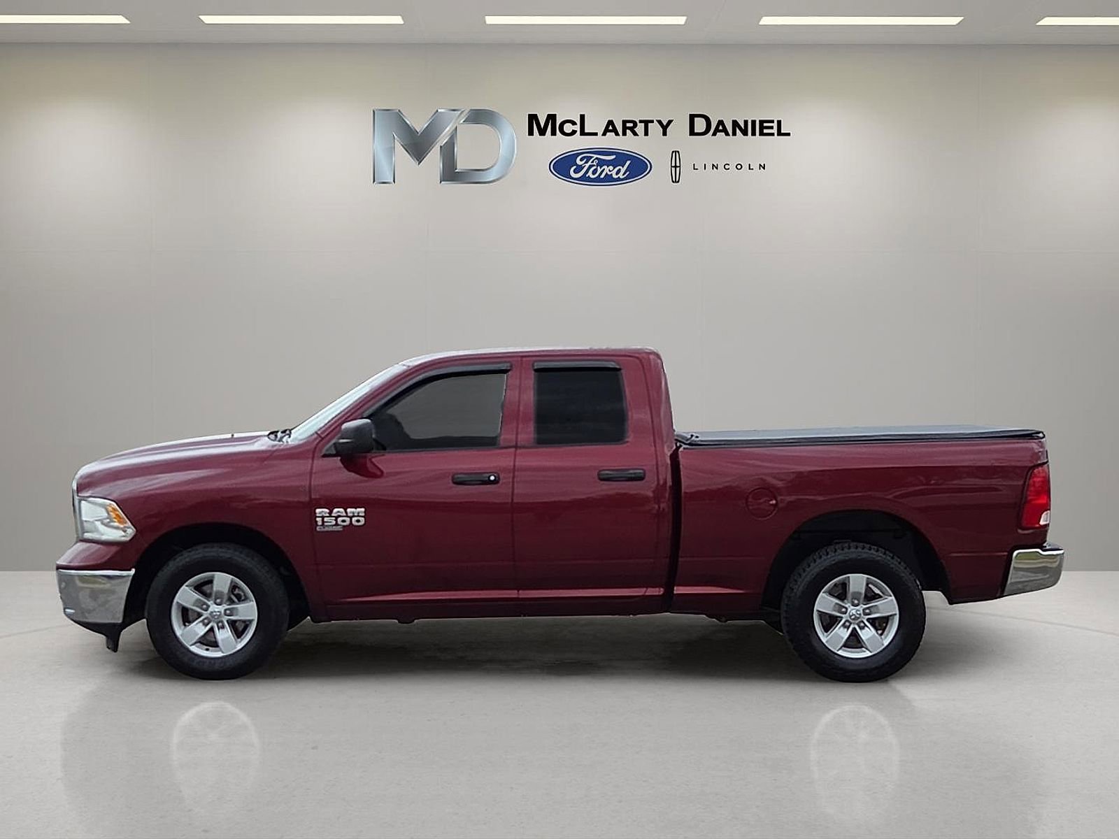 Used 2019 RAM 1500 Tradesman w/ Chrome Plus Package image 2