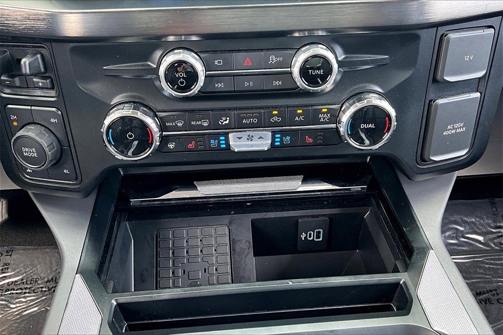 Certified 2025 Ford F250 Lariat image 33