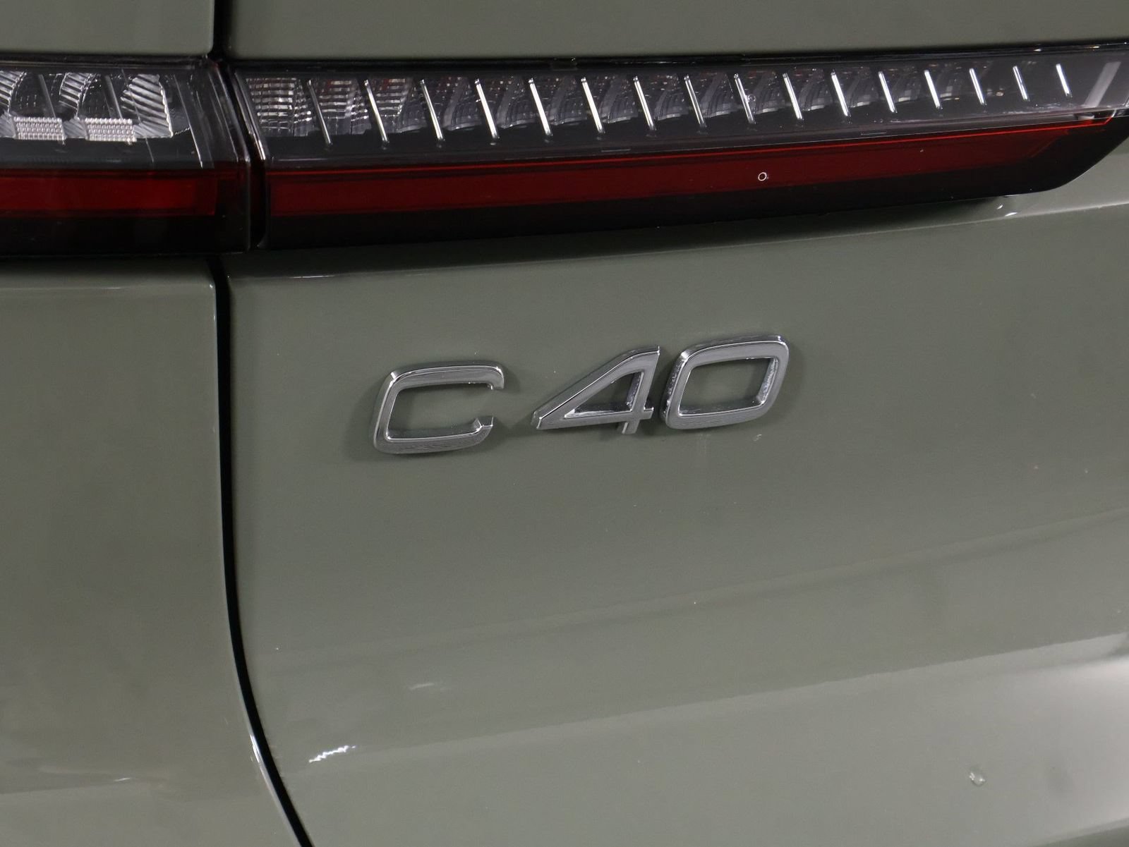Used 2023 Volvo C40 P8 Recharge Ultimate AWD/4WD image 19