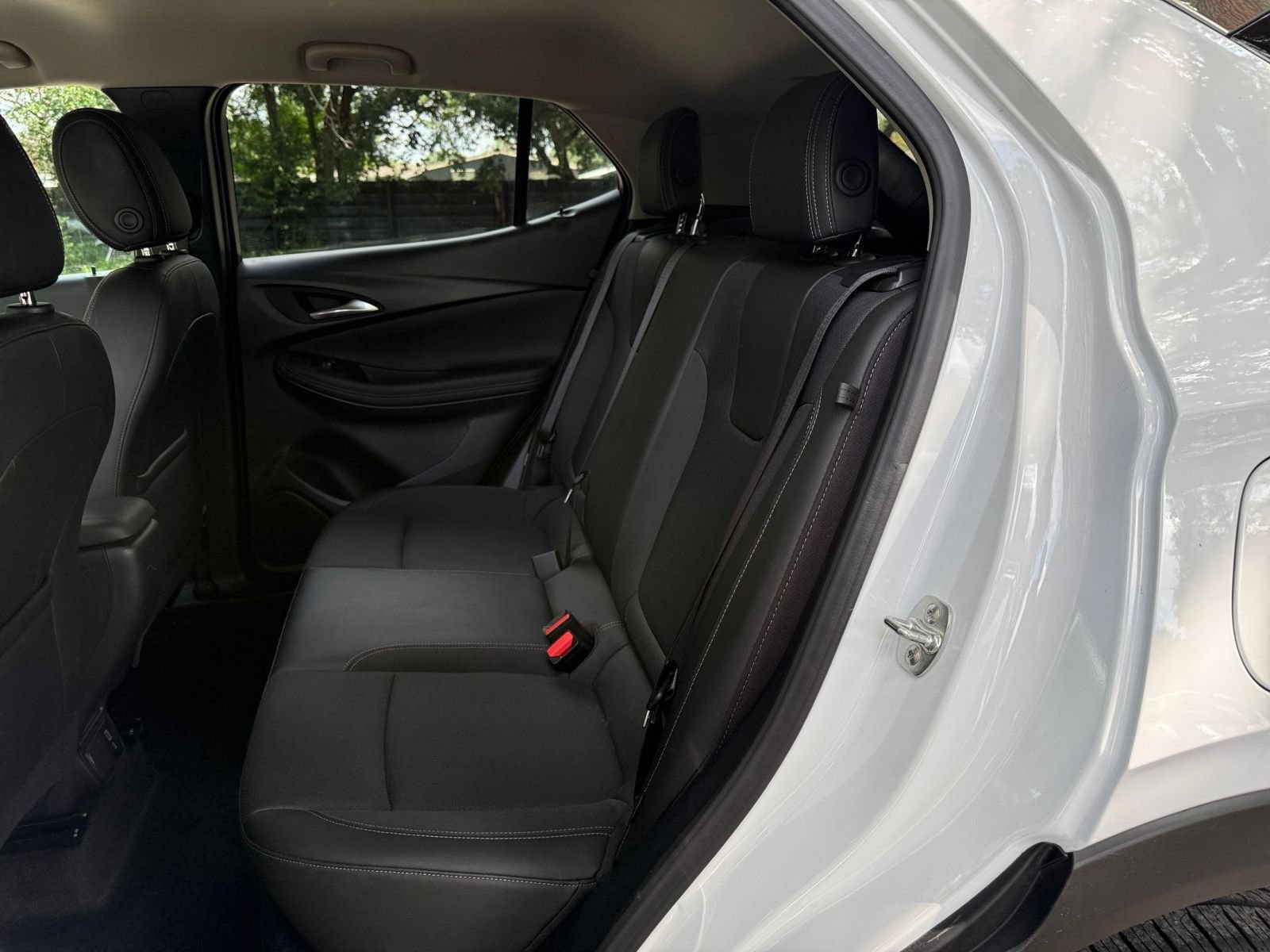 Used 2025 Buick Encore GX Preferred FWD image 36
