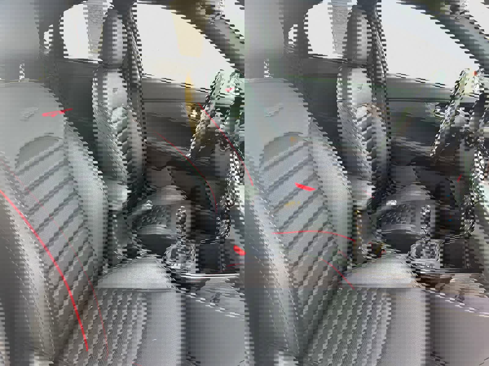 Used 2022 Kia Forte GT image 15