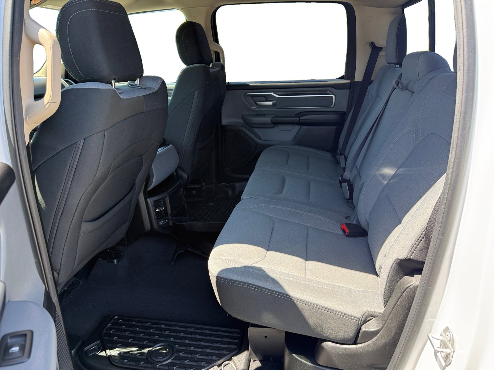 Used 2019 RAM 1500 Big Horn AWD/4WD image 16