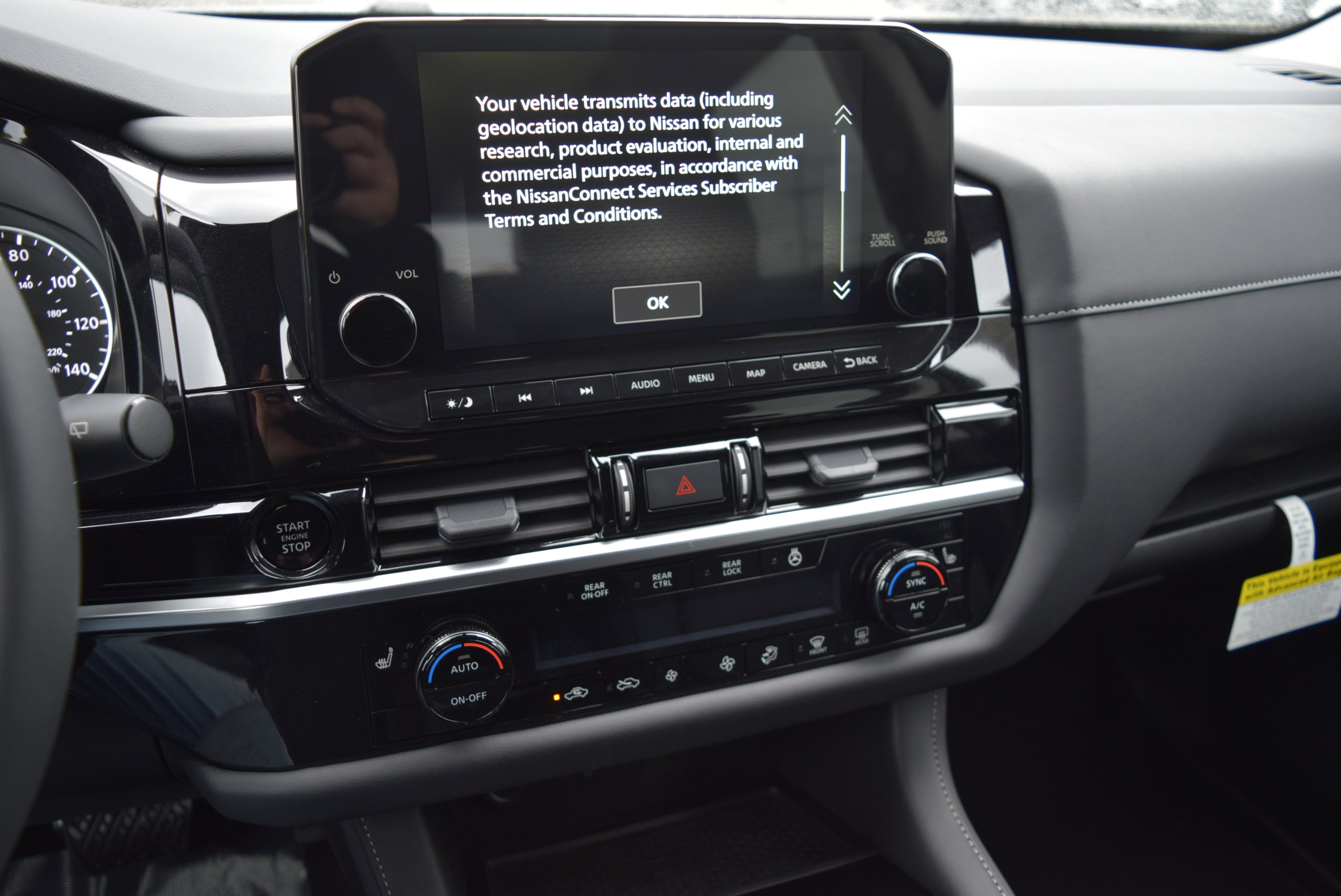 New 2025 Nissan Pathfinder SL image 15