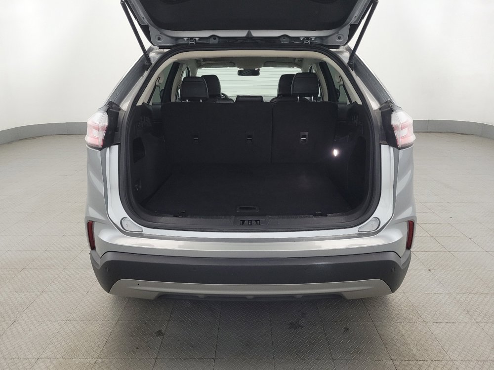 Used 2024 Ford Edge SEL image 29