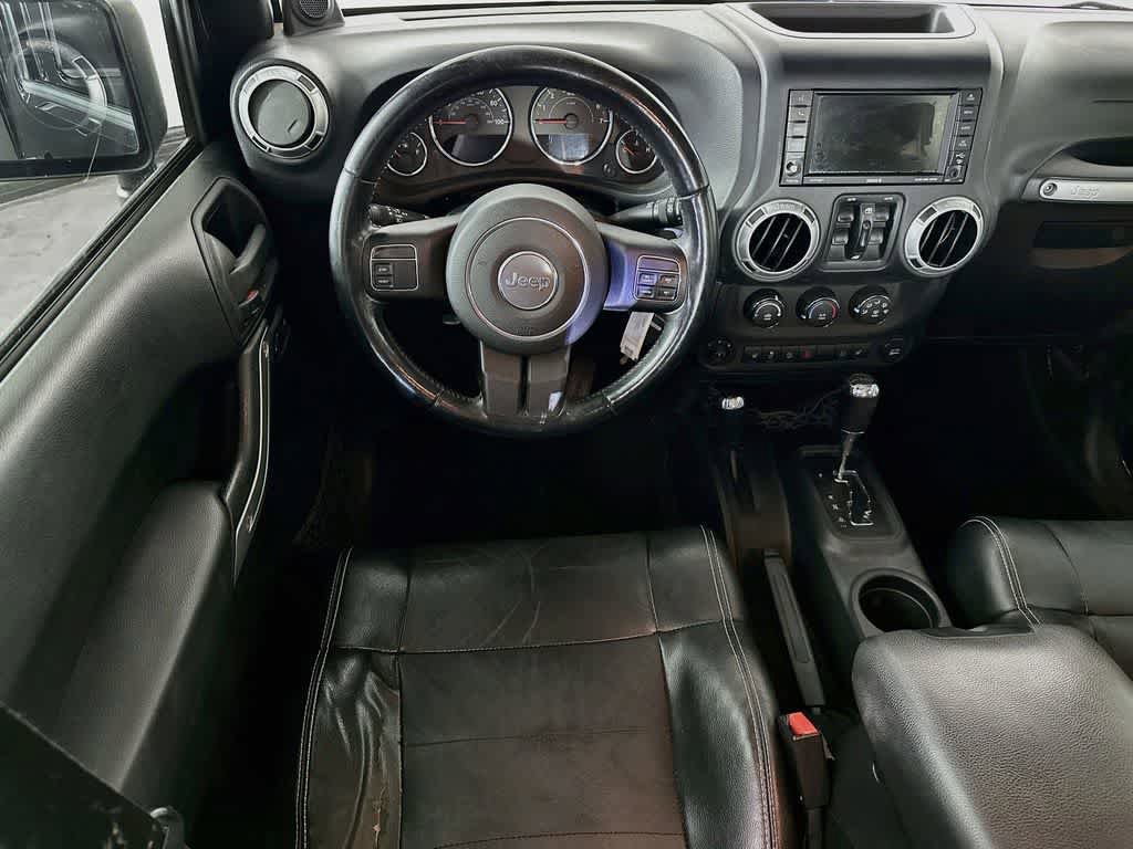Used 2012 Jeep Wrangler Unlimited Sahara w/ Trailer Tow Group AWD/4WD image 10