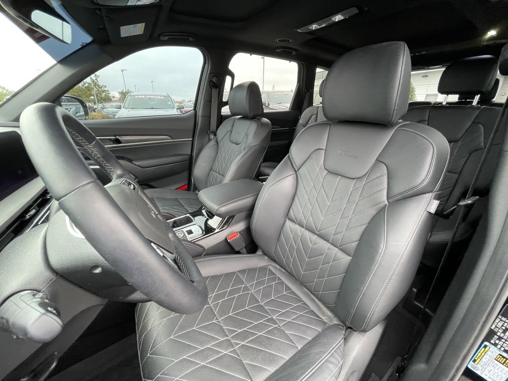Used 2025 Kia Telluride SX X-Line image 22