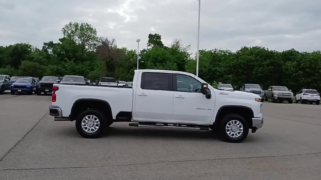 Certified 2025 Chevrolet Silverado 2500 LT image 9