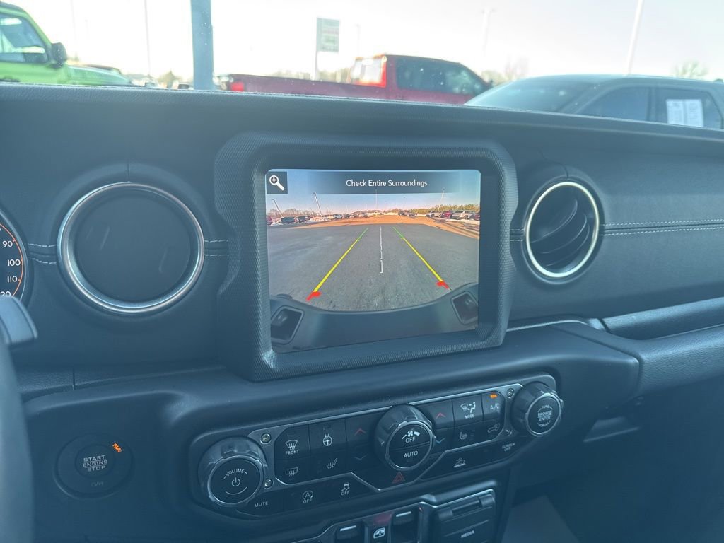 Used 2022 Jeep Gladiator Overland w/ Popular Equipment Package image 15