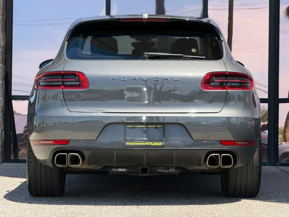 Used 2016 Porsche Macan Turbo AWD/4WD image 9