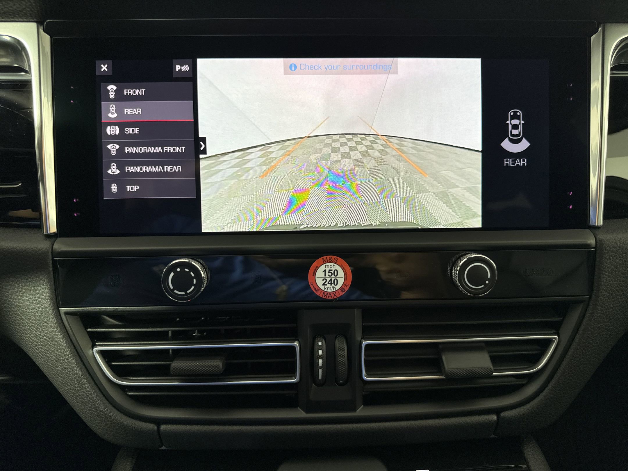 Certified 2025 Porsche Macan image 20