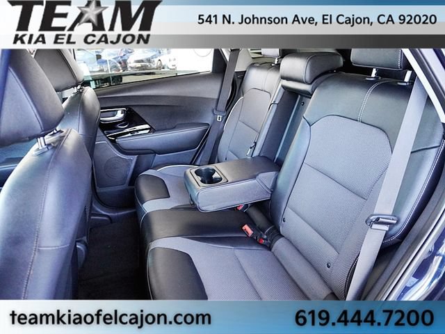 Certified 2022 Kia Niro EX FWD image 17