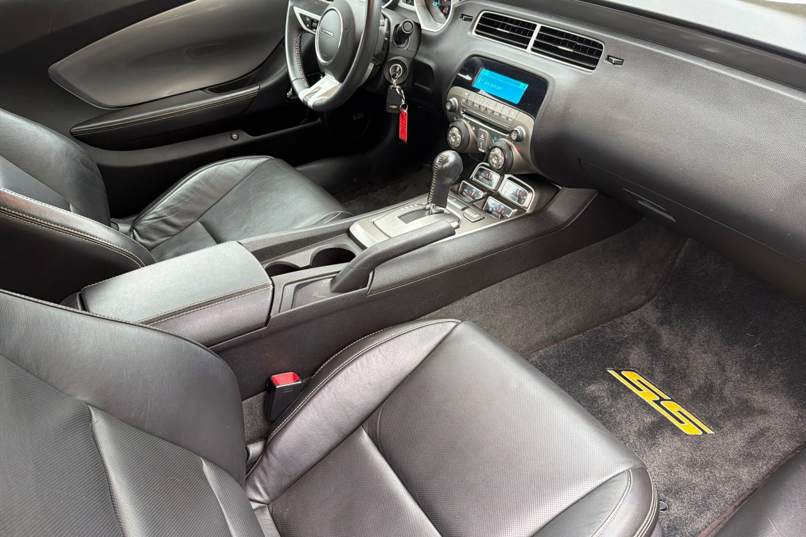 Used 2010 Chevrolet Camaro SS w/ RS Package image 15