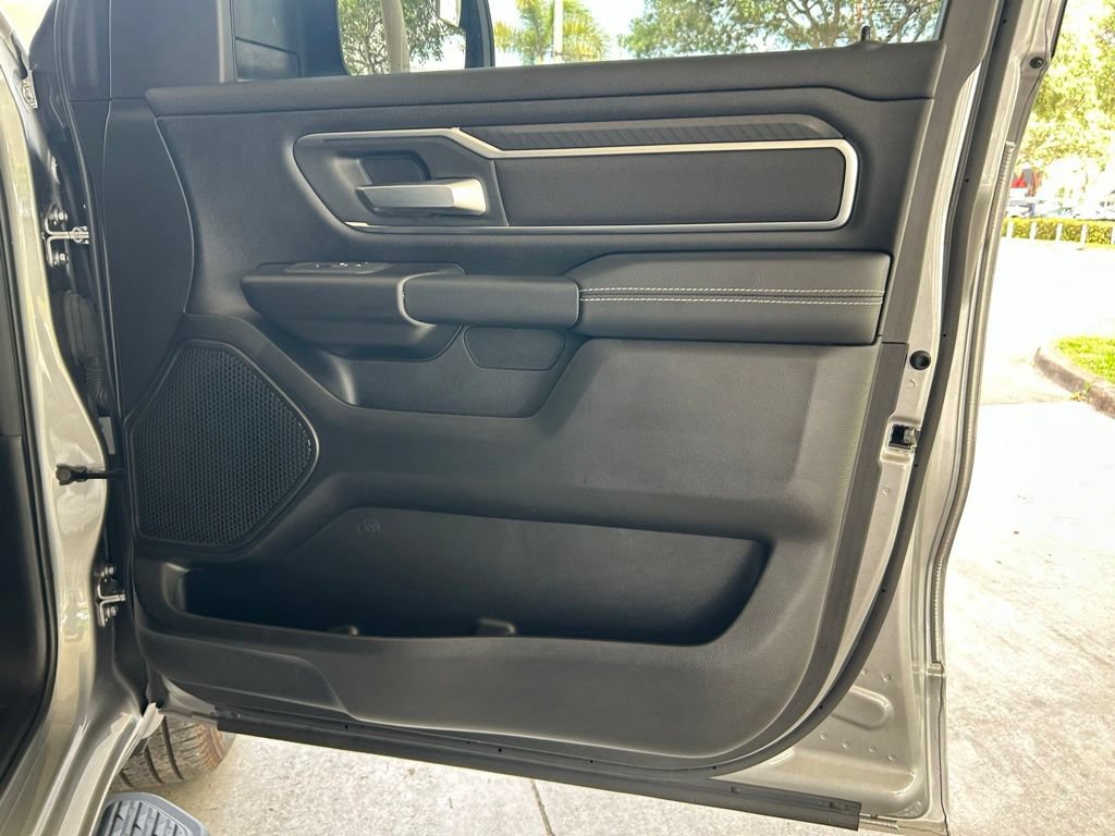 Used 2025 RAM 1500 Big Horn AWD/4WD image 28