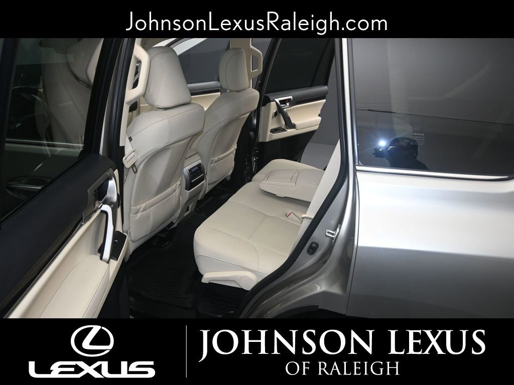 Used 2023 Lexus GX 460 Premium w/ Premium Plus Package AWD/4WD image 12
