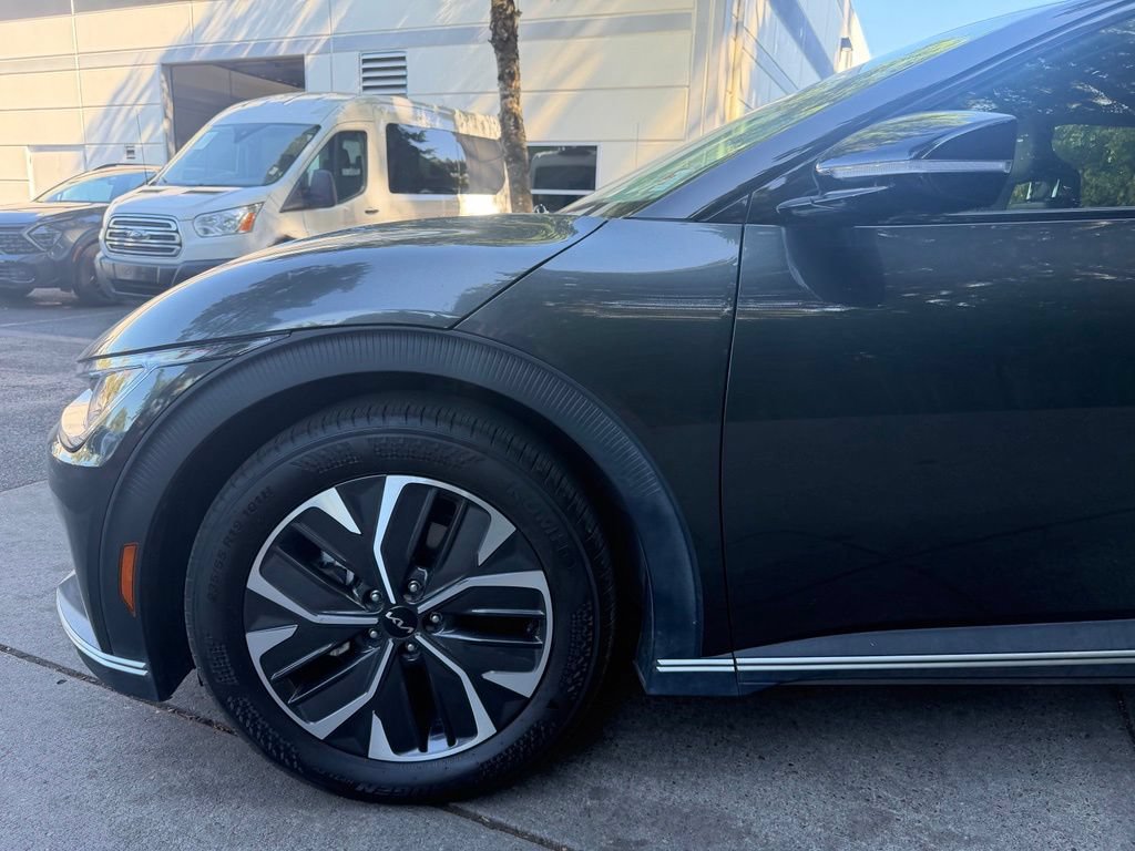 Used 2024 Kia EV6 Light AWD/4WD image 6