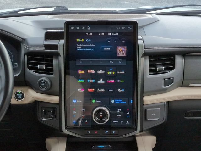 Used 2023 Ford Expedition Platinum AWD/4WD image 20