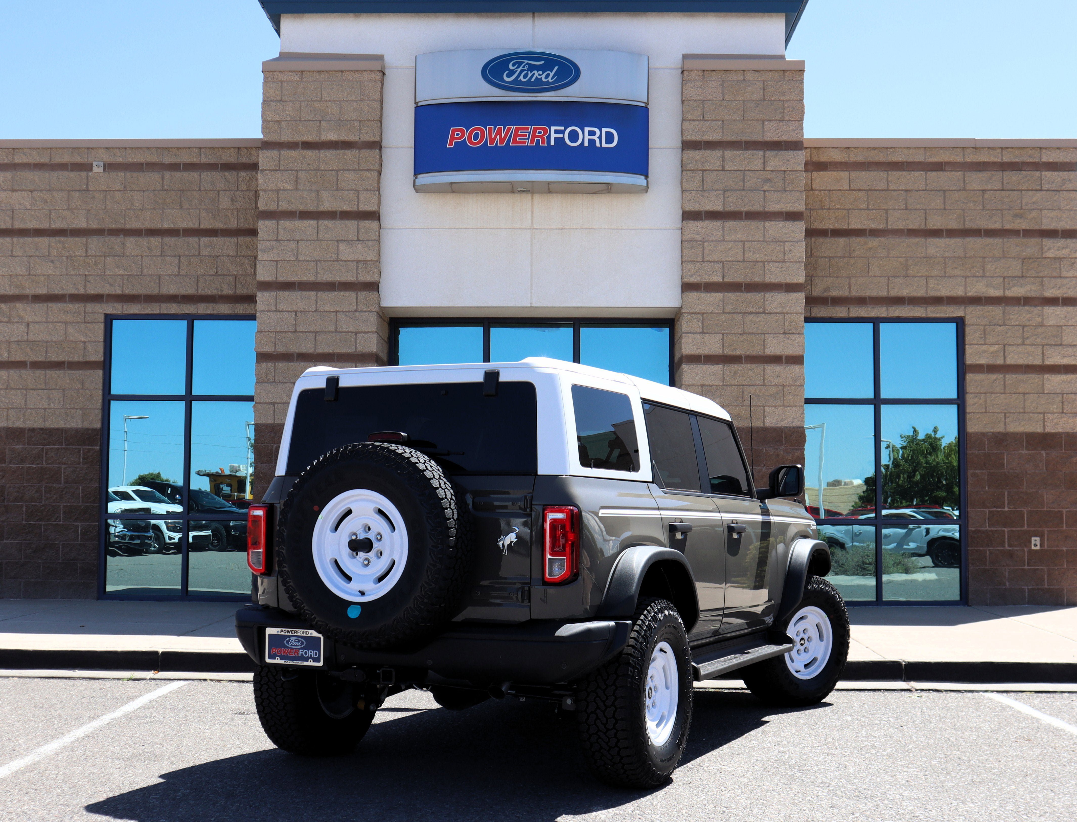 New 2026 Ford Bronco Heritage Edition AWD/4WD image 6