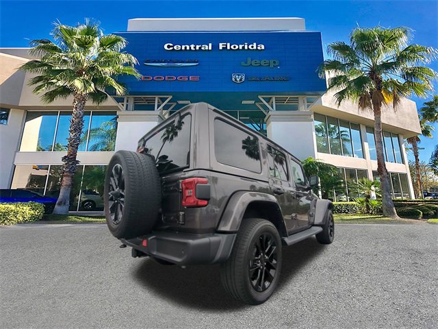 Used 2021 Jeep Wrangler Unlimited Sahara w/ Safety Group image 5