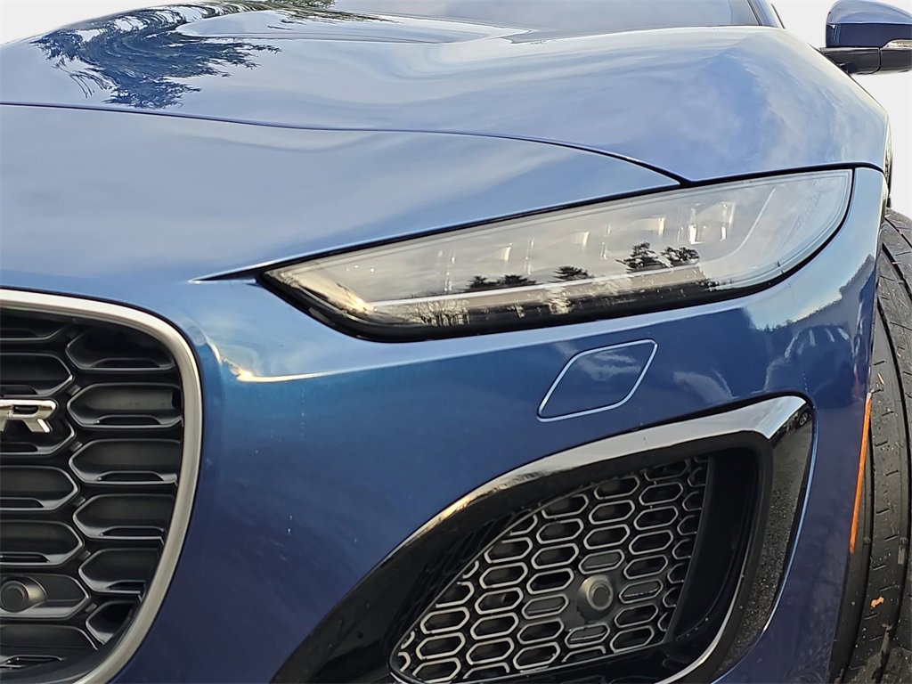 Used 2021 Jaguar F-TYPE R image 34