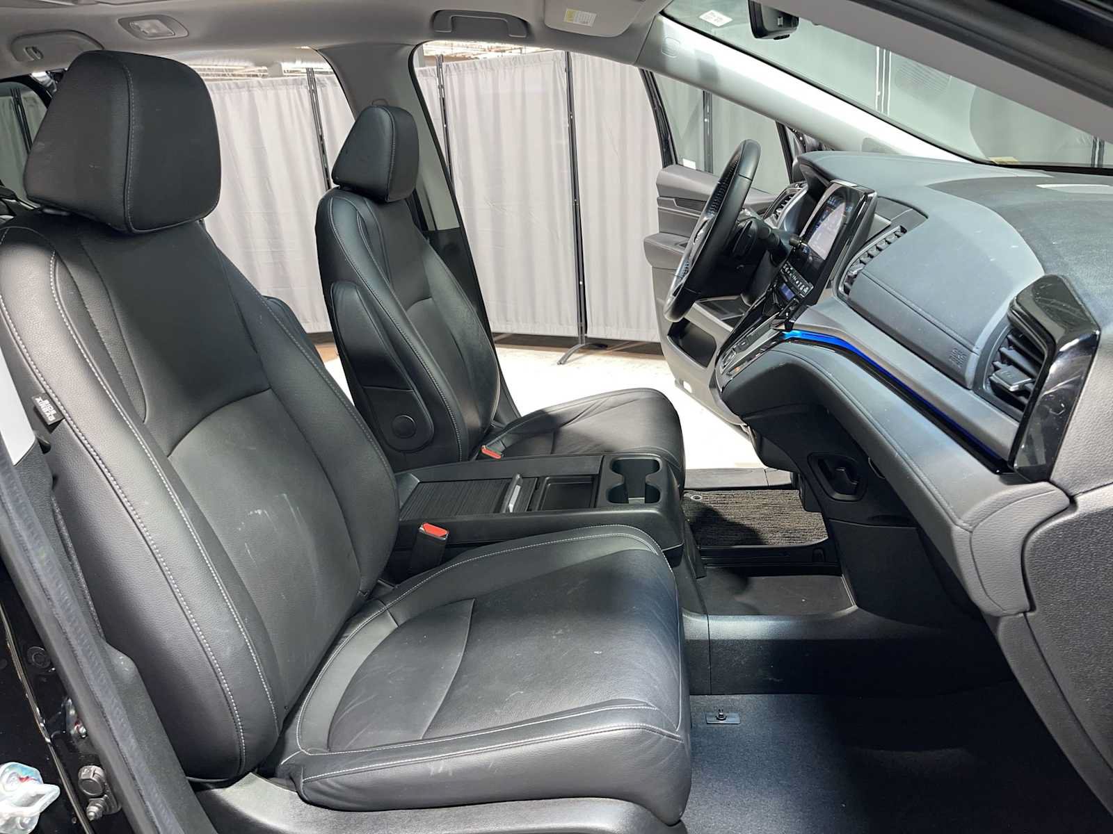 Used 2024 Honda Odyssey Touring image 14