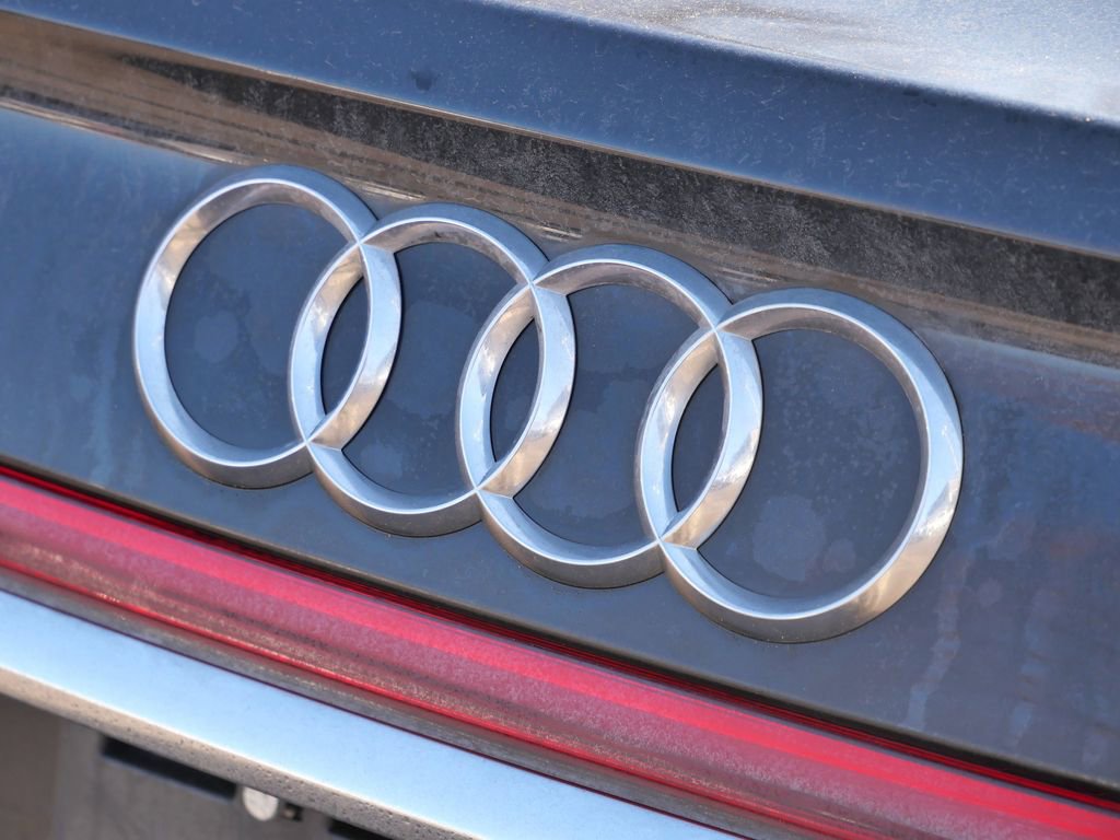 Used 2023 Audi S8 w/ S8 Comfort Plus Package image 22