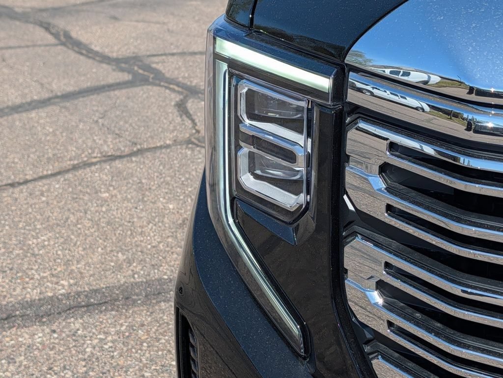 New 2026 GMC Sierra 1500 Denali w/ Denali Reserve Package AWD/4WD image 5